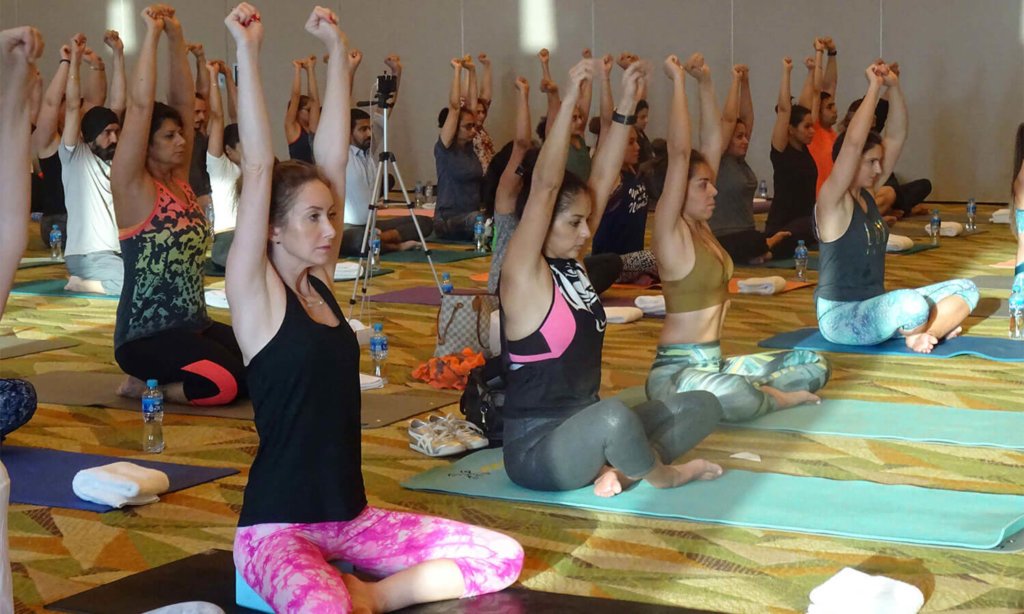 Group yoga classes for women